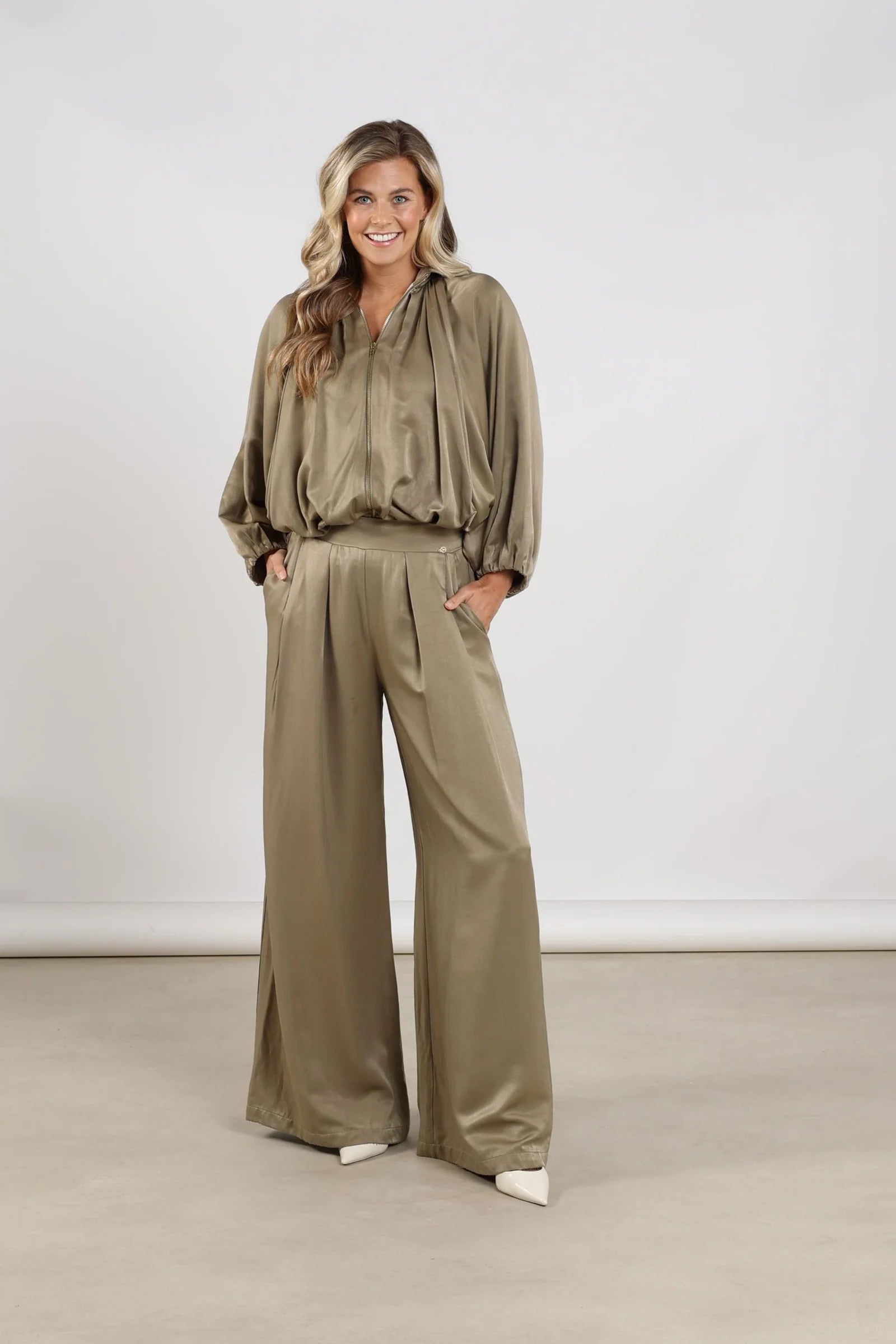 Nukus Juna Pants Army