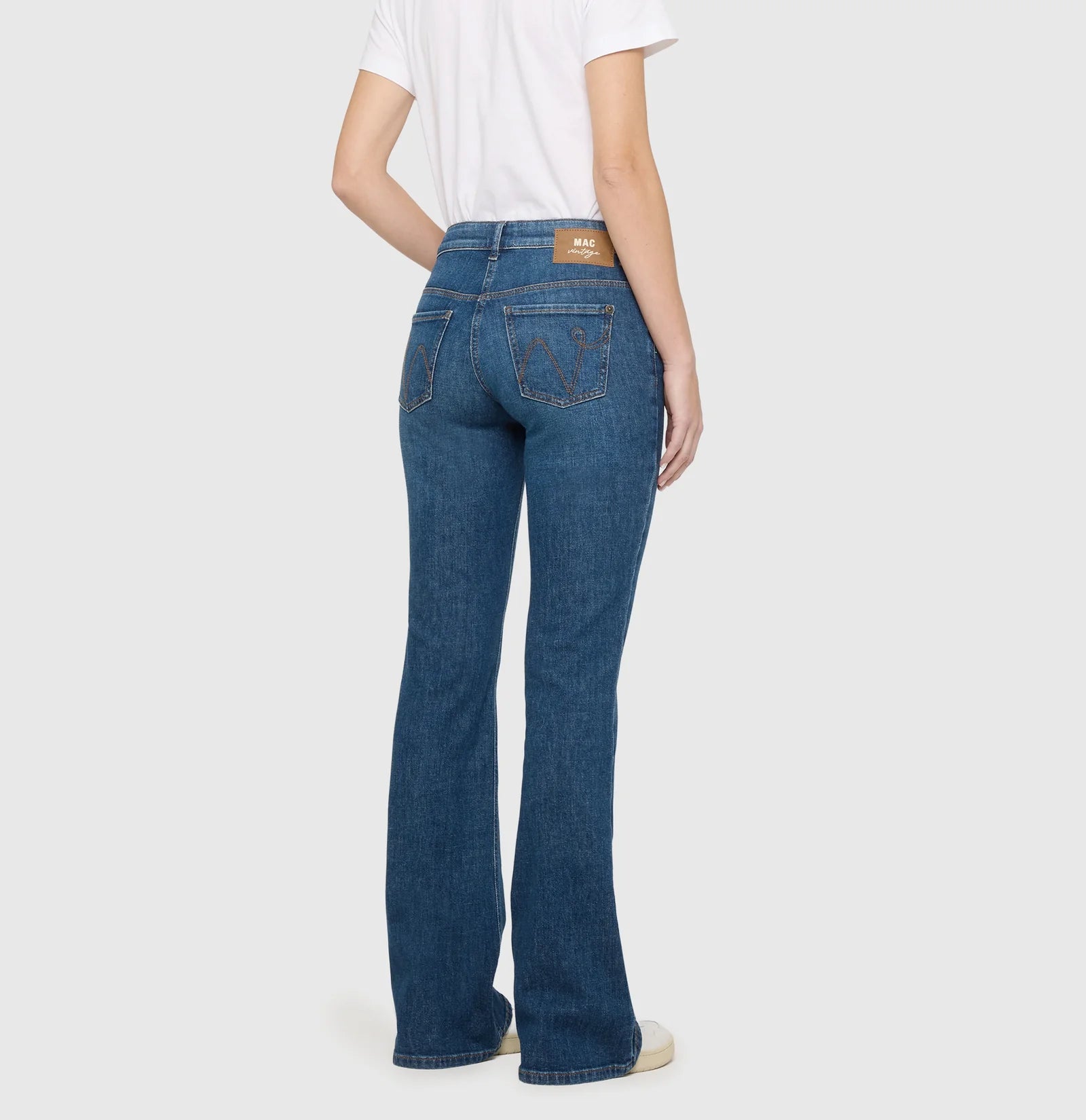 MAC Detroit Flared Jeans Essential Mid Blue
