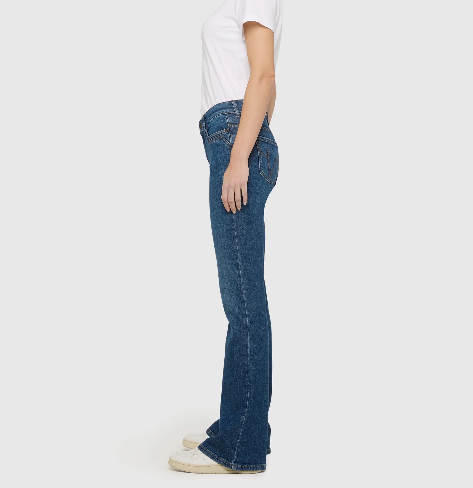 MAC Detroit Flared Jeans Essential Mid Blue