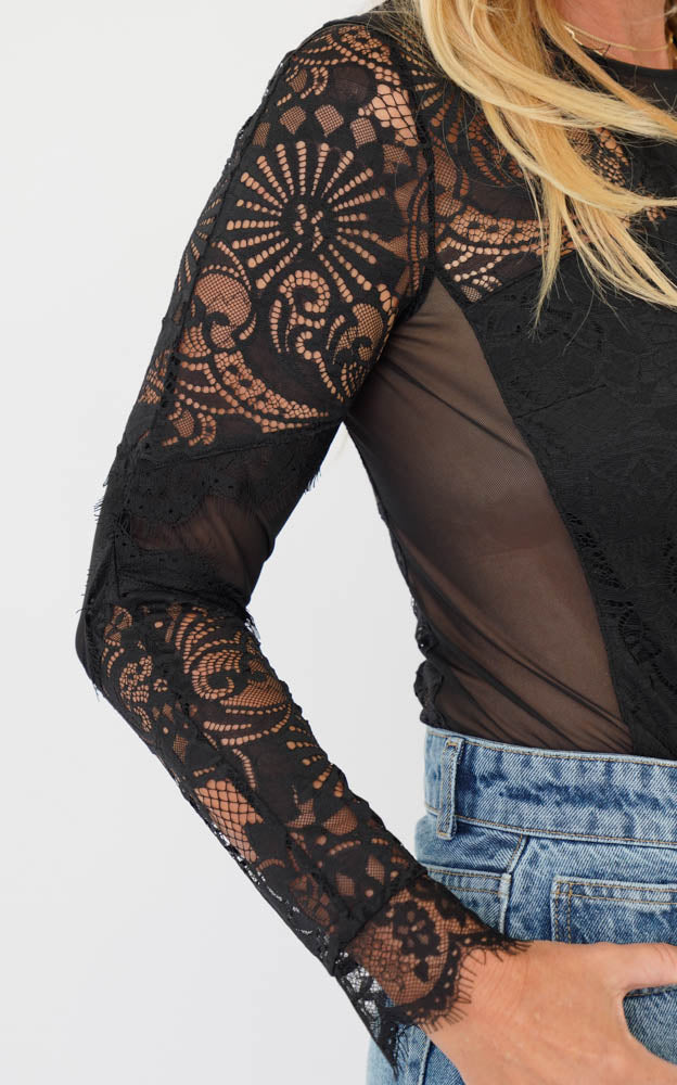 Est’Seven – Kalila body