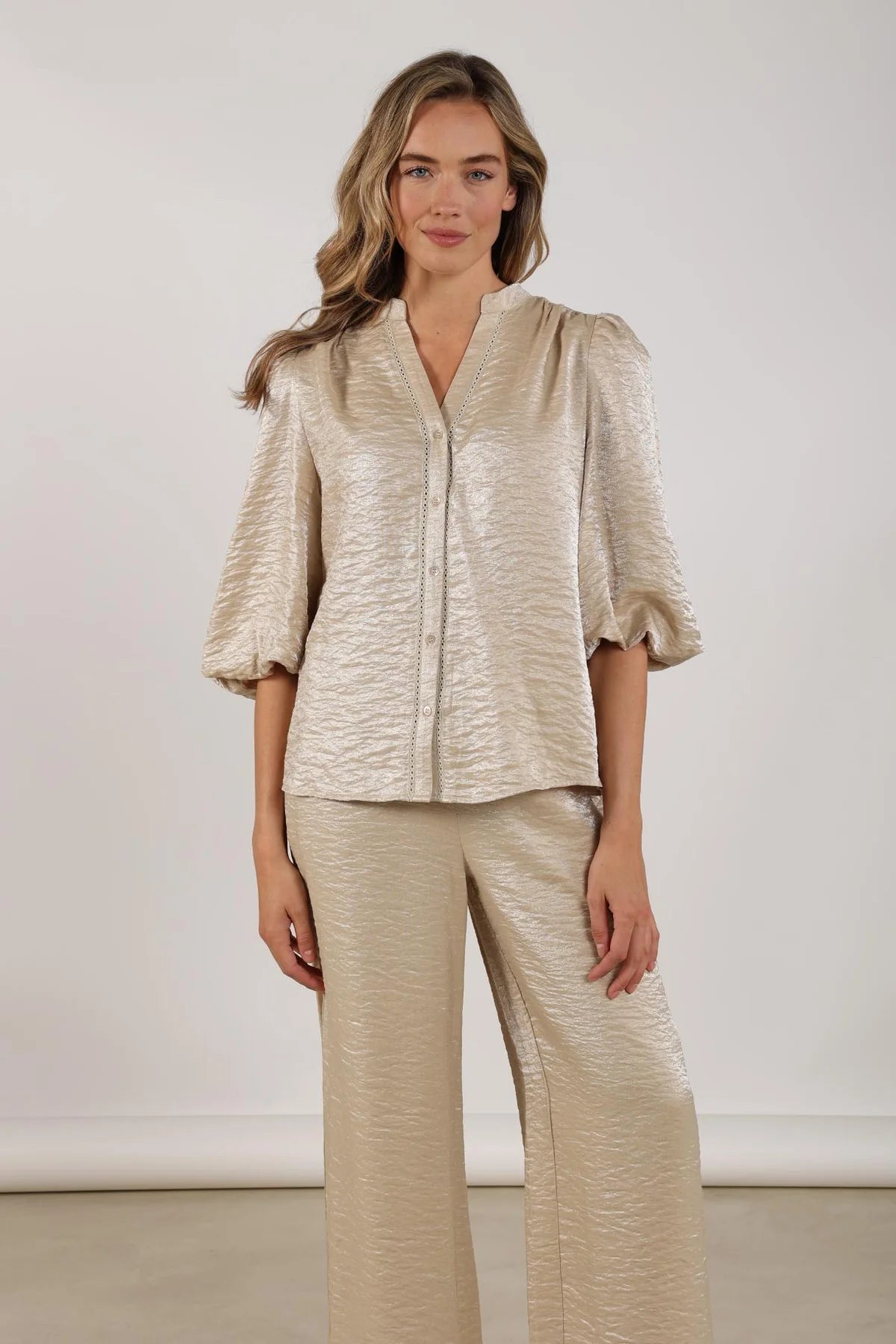 Nukus Rosie Blouse Shiny Sand