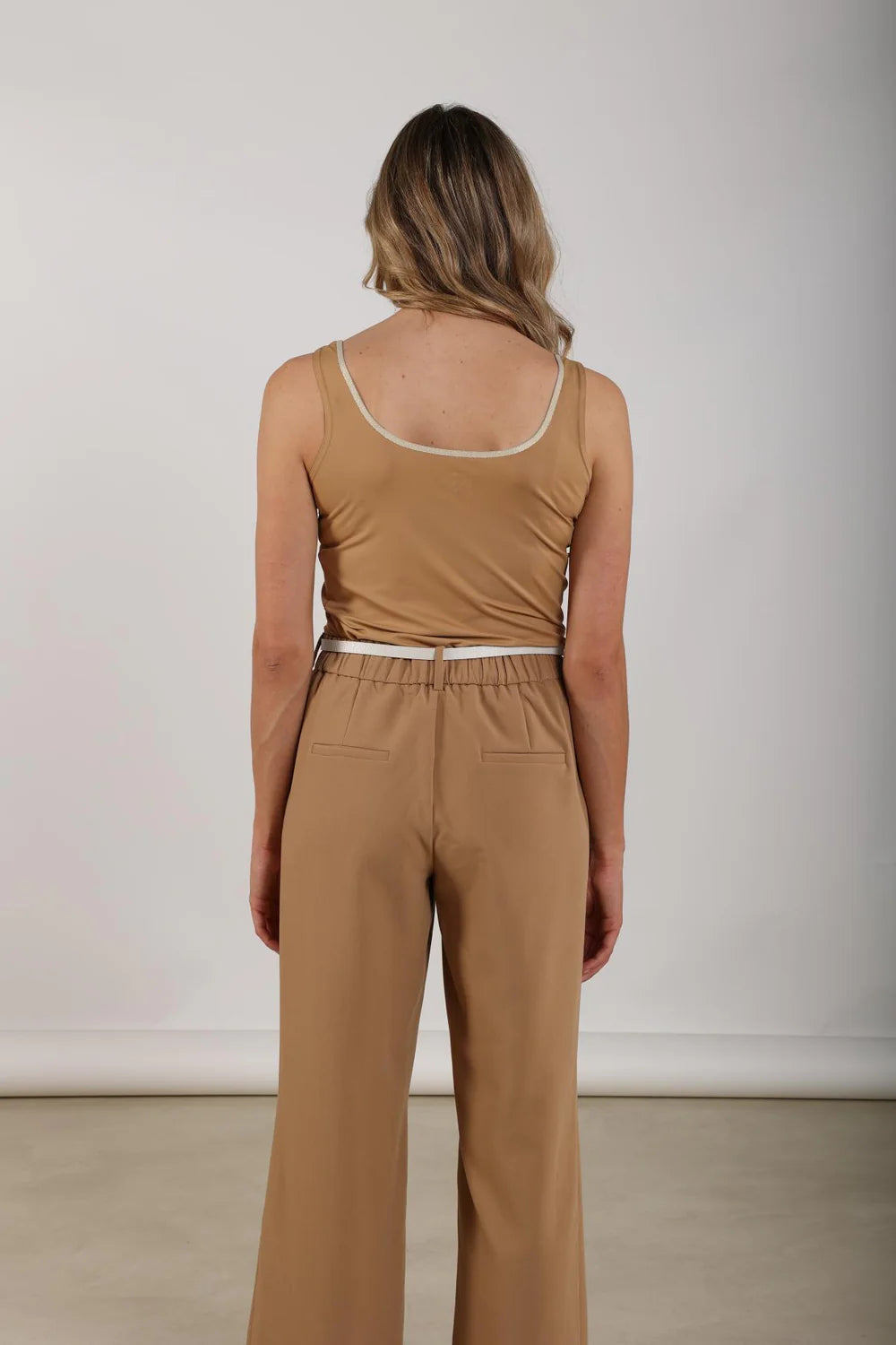 Nukus Juba Singlet Camel