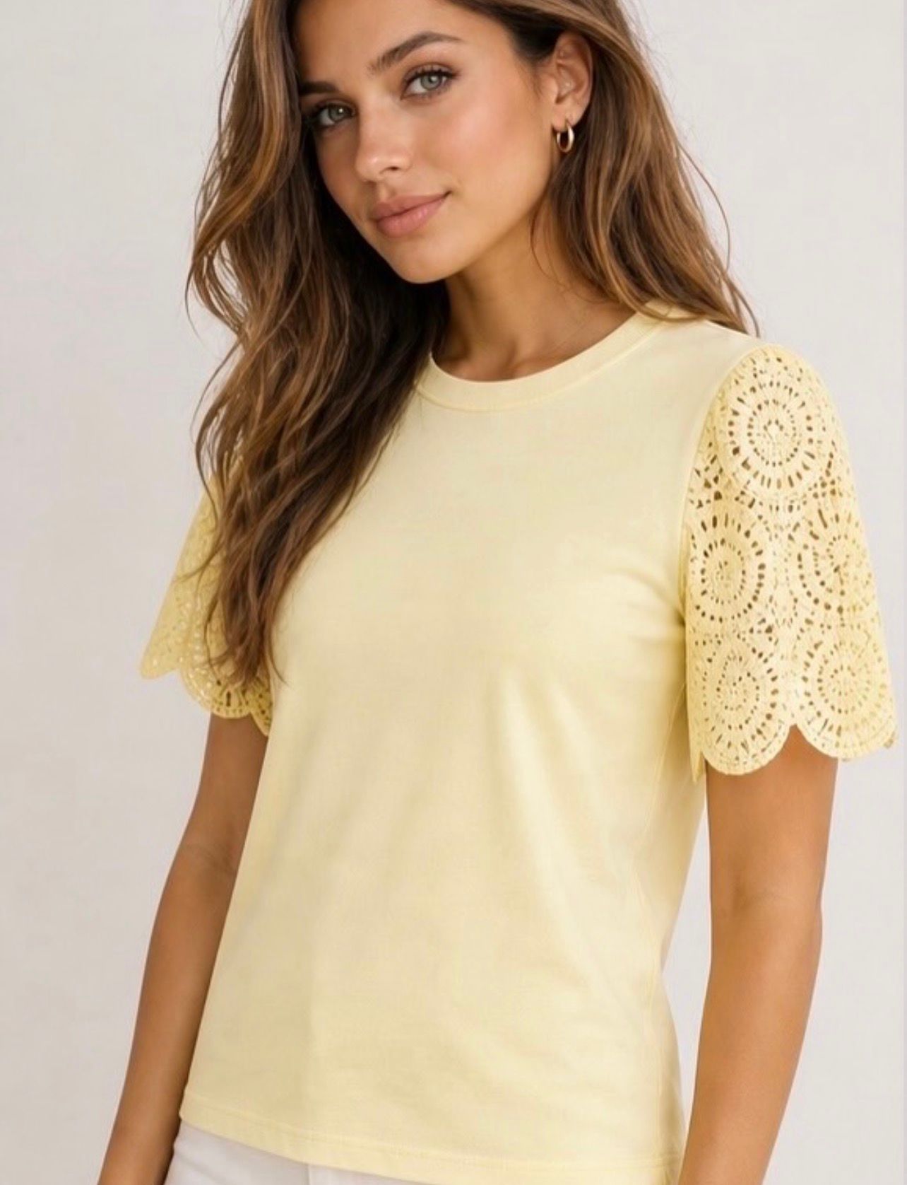 MVD Summer Lace Tee Soft Yellow