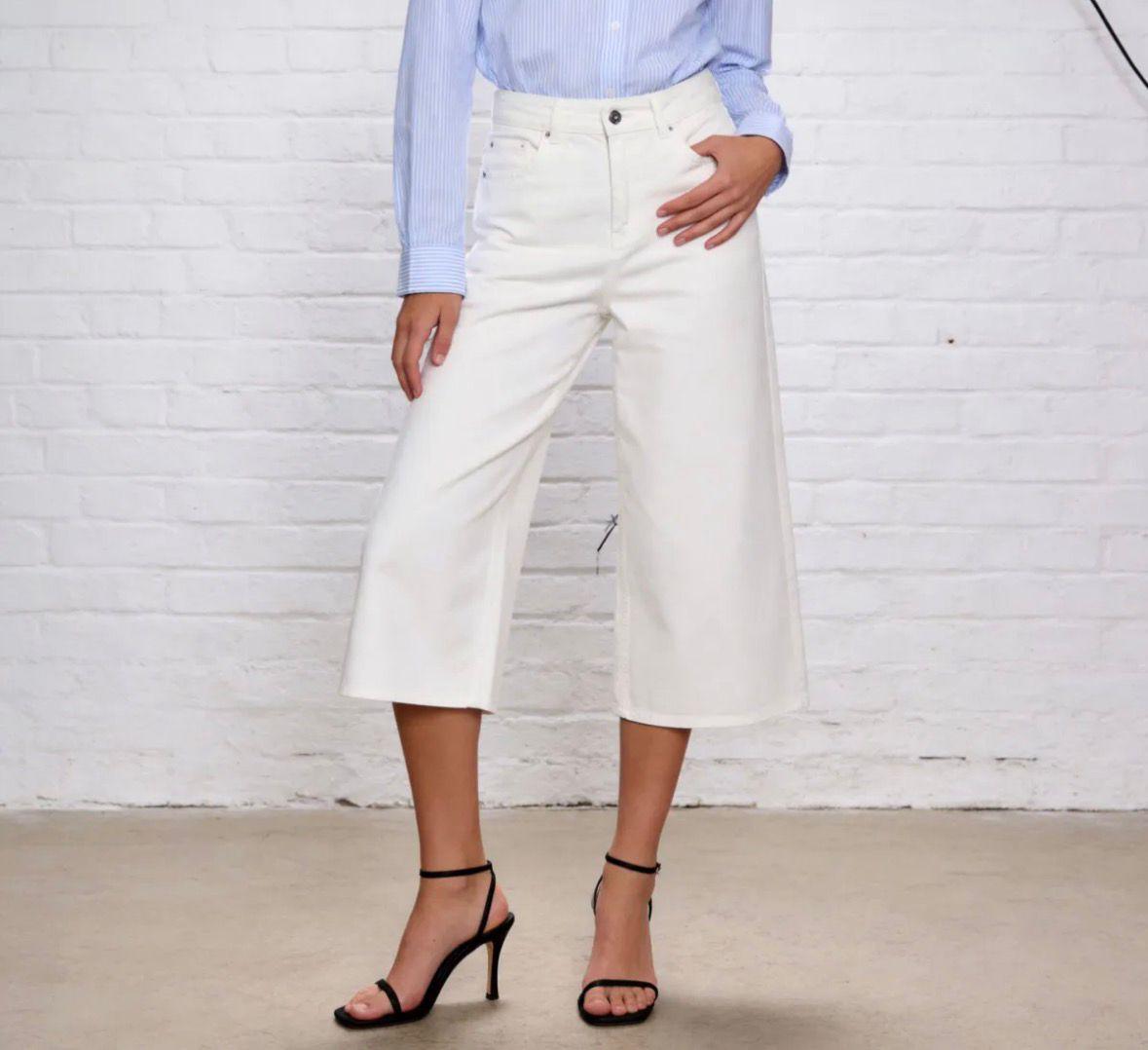 MVD Jorts White