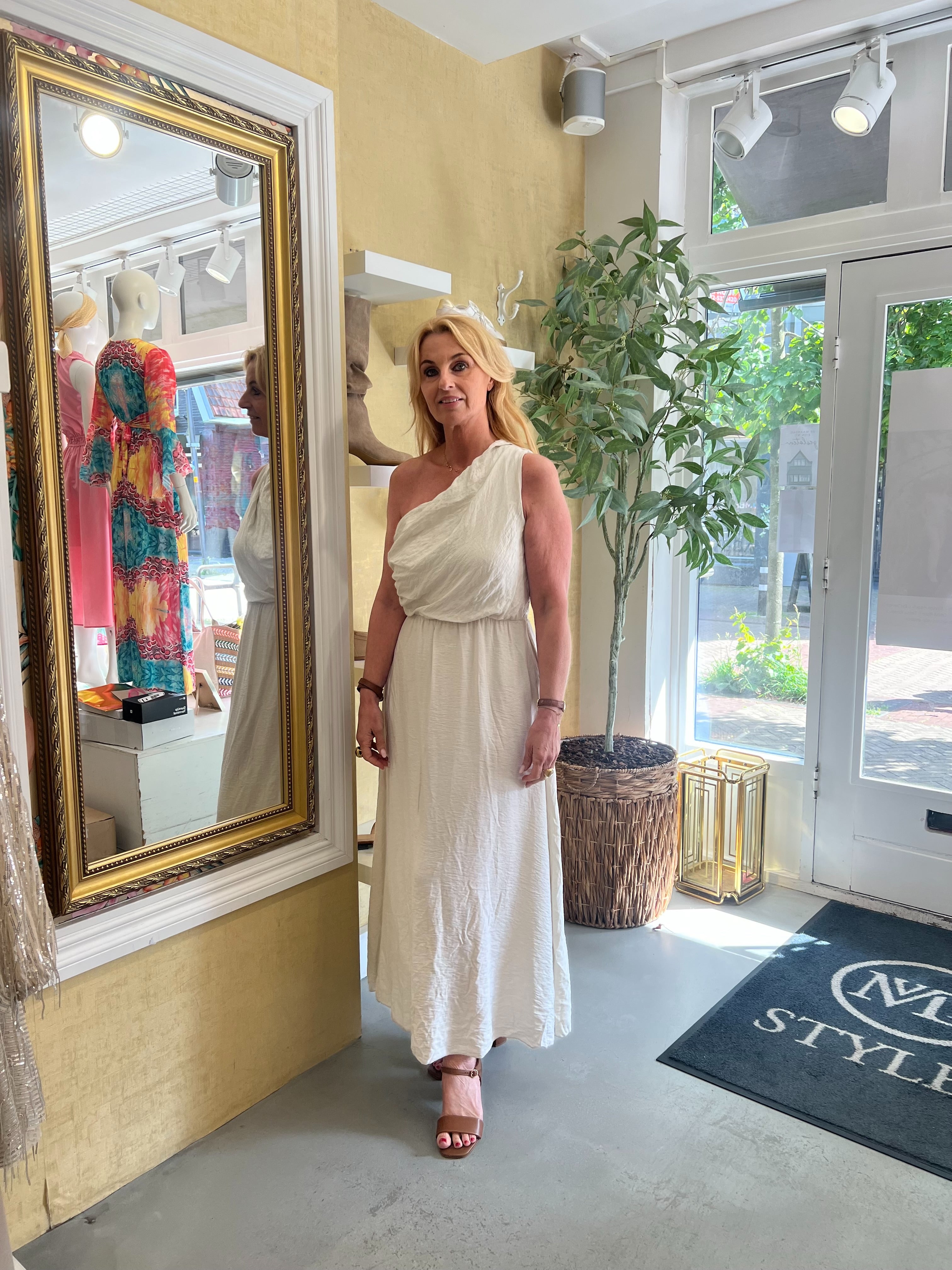 MVD One Shoulder Dress Beige