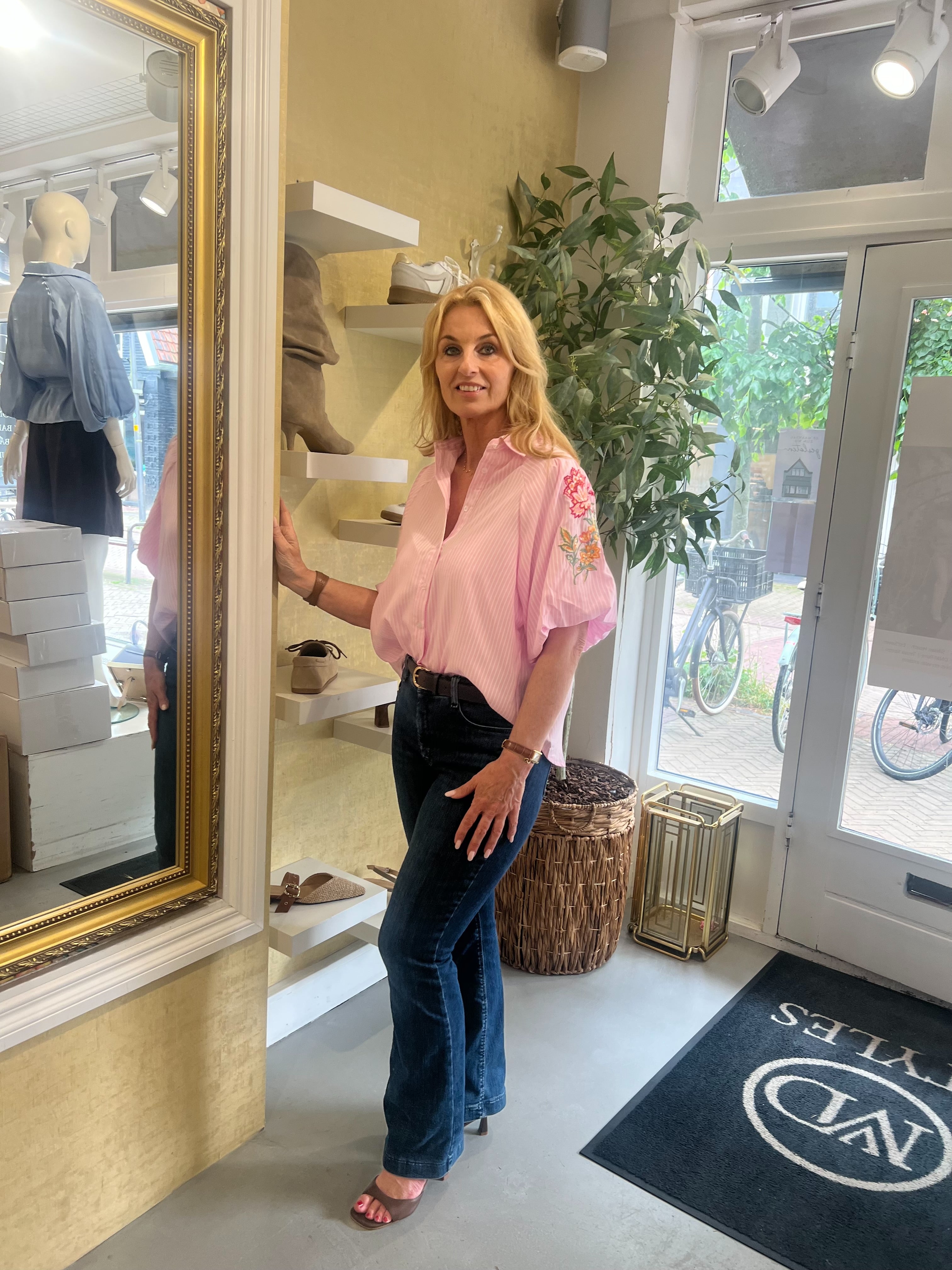 MVD Striped Flower Blouse Pink (korte mouw)