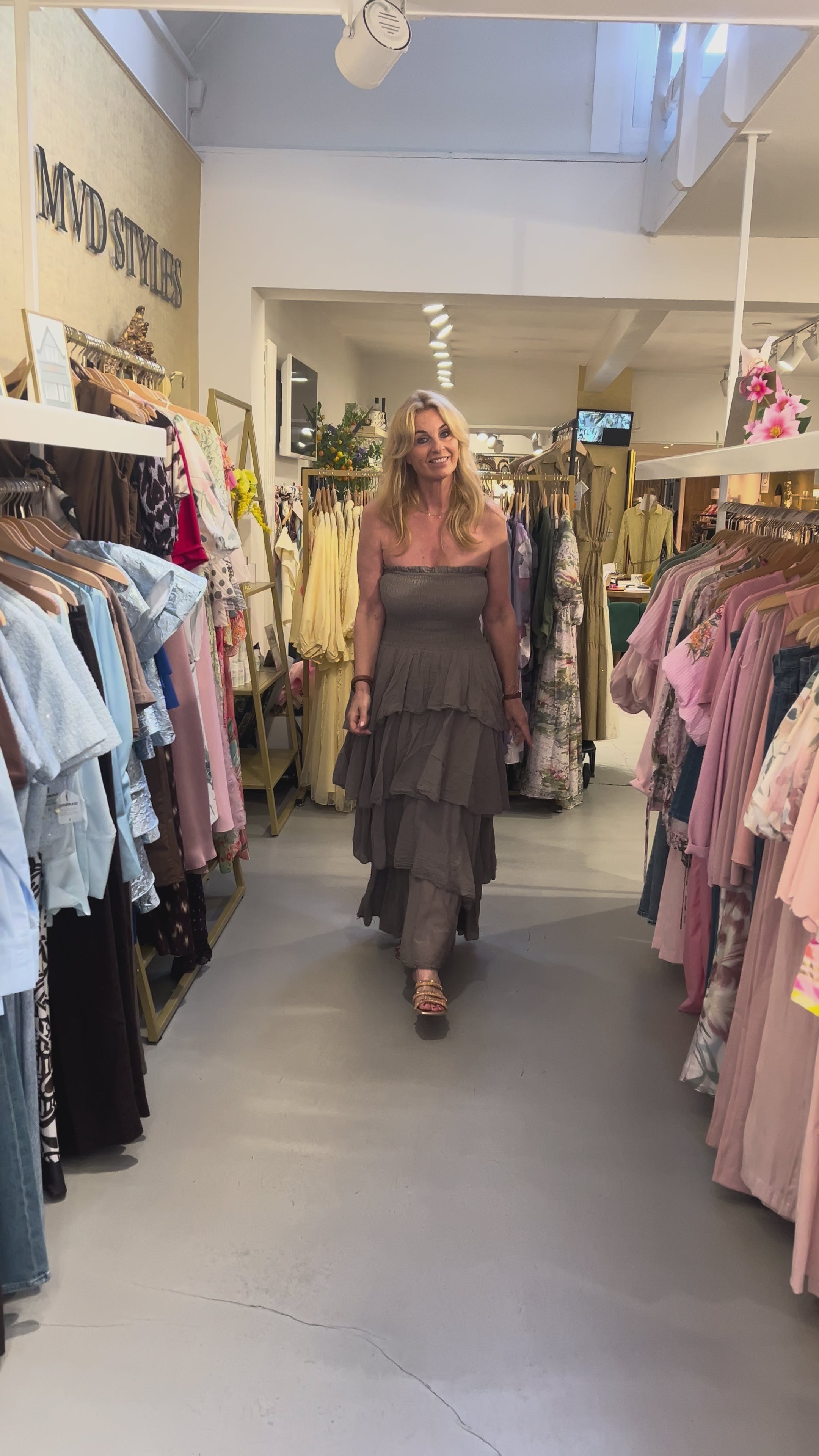 MVD Ruffle Maxi Jurk Taupe