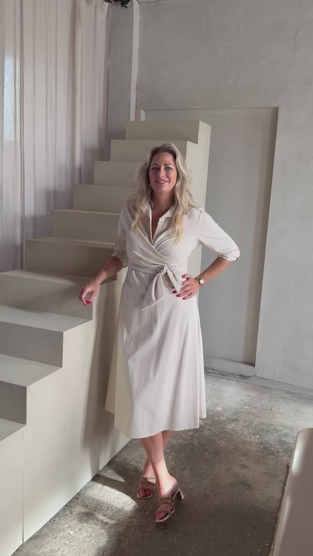 MVD Dress beige