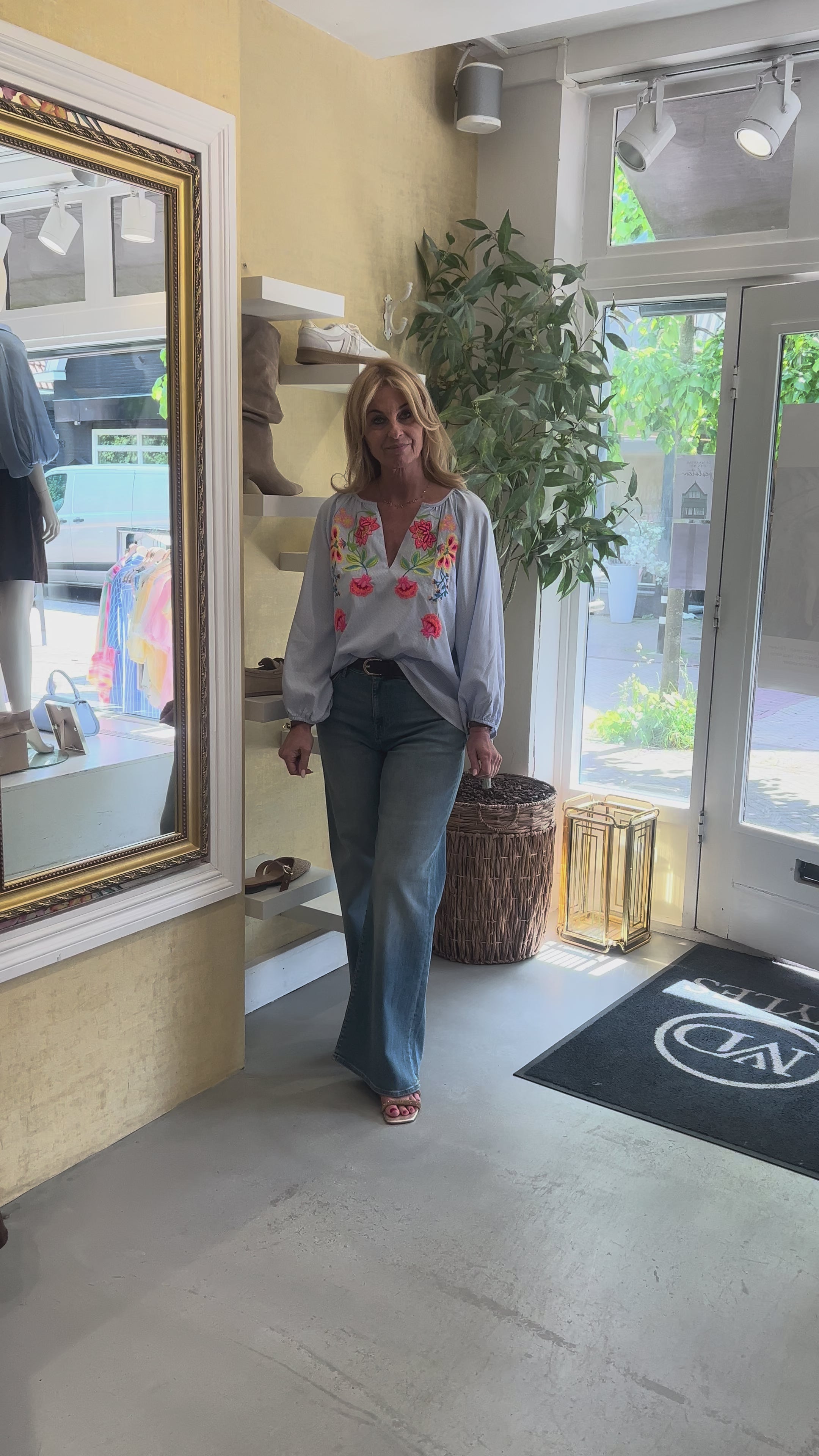 MVD Bloom Blouse Blue