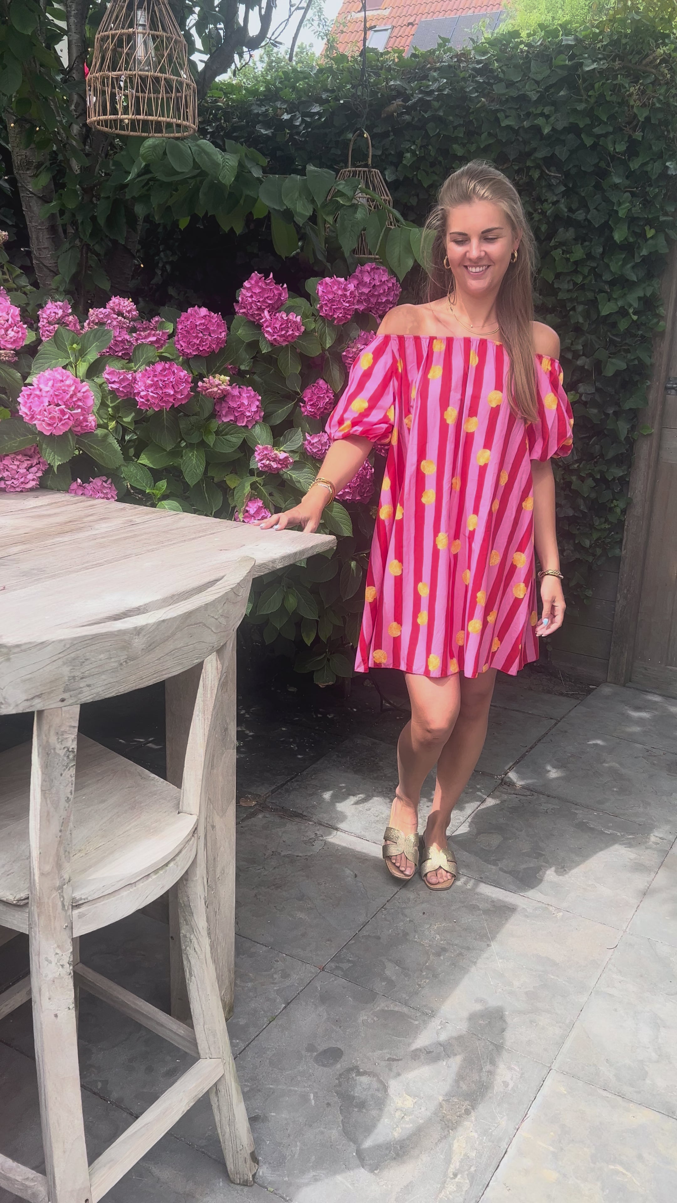MVD Off-Shoulder Dress Sea Shell Pink & Red