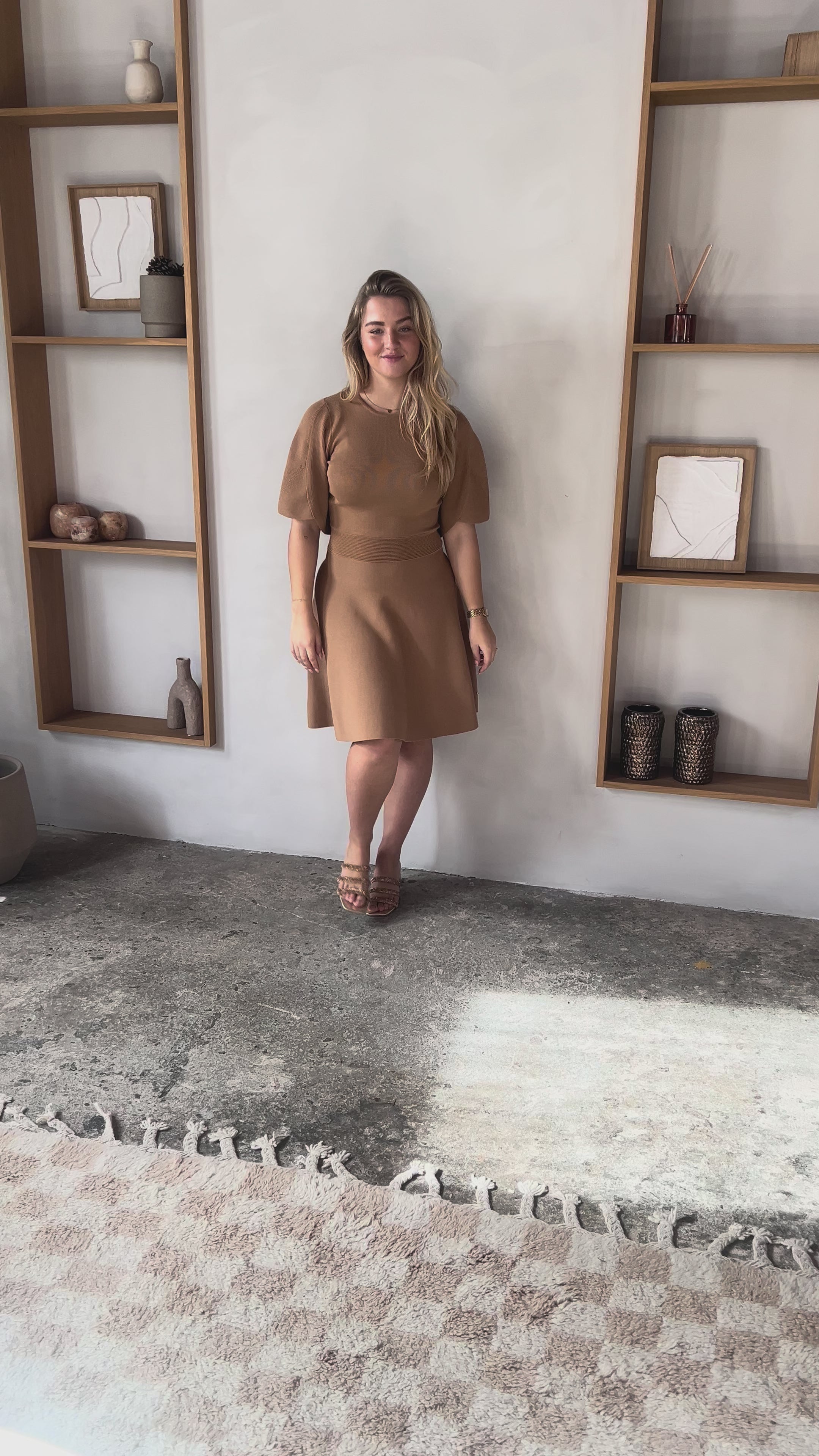 Accentil Kaat Dress Sand
