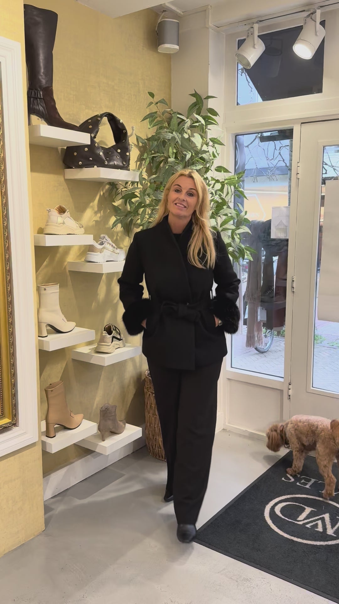 Rinascimento Jas kort met Fake Fur effect zwart