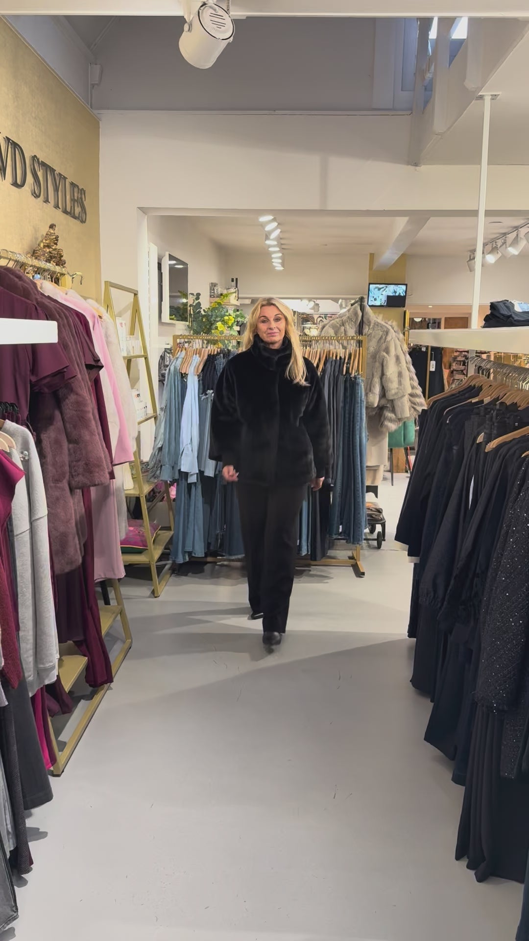 Beaumont Mara Jacket zwart