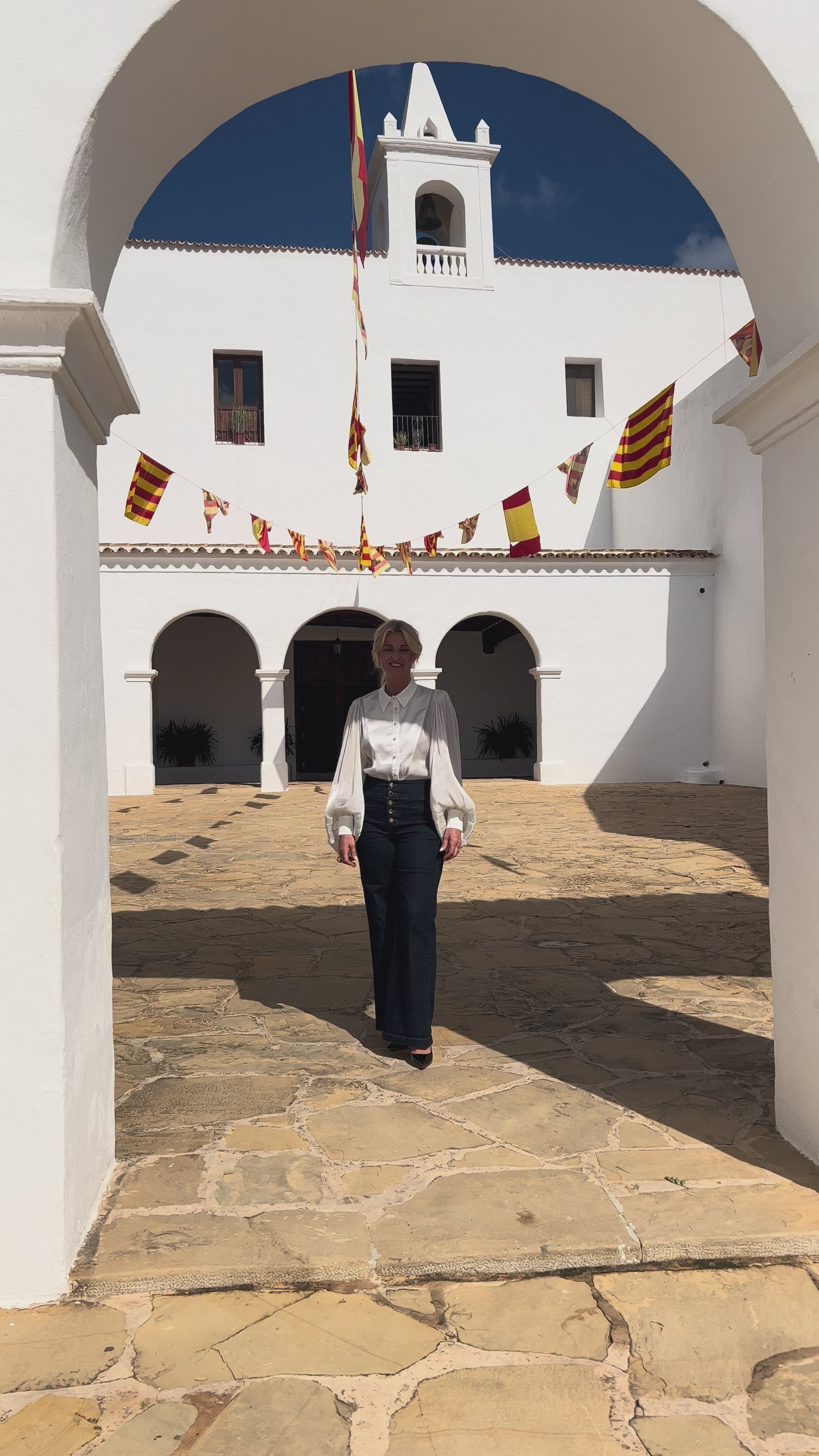 Access Body Blouse wit