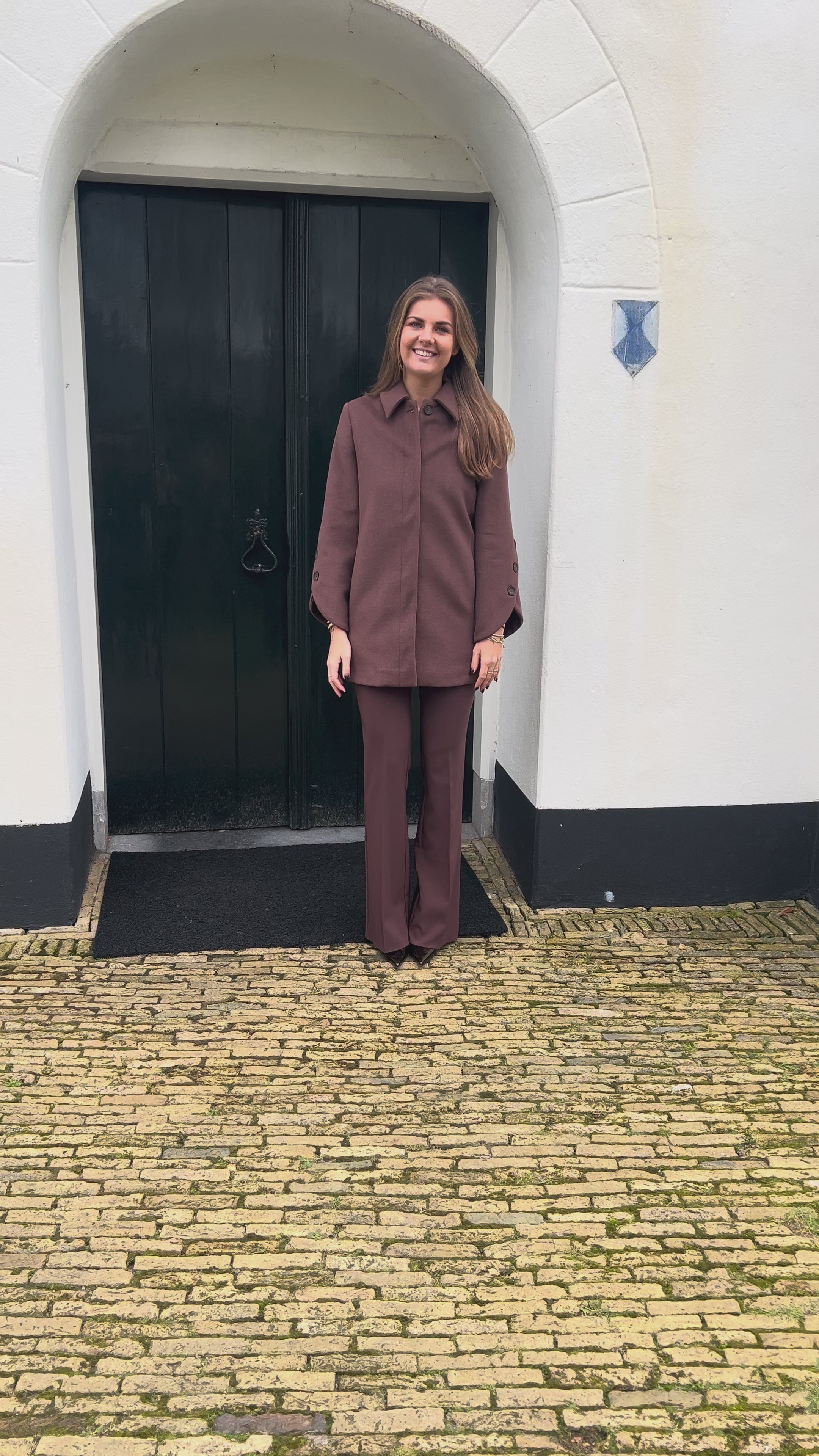 Rinascimento Bruine Jas met knopen