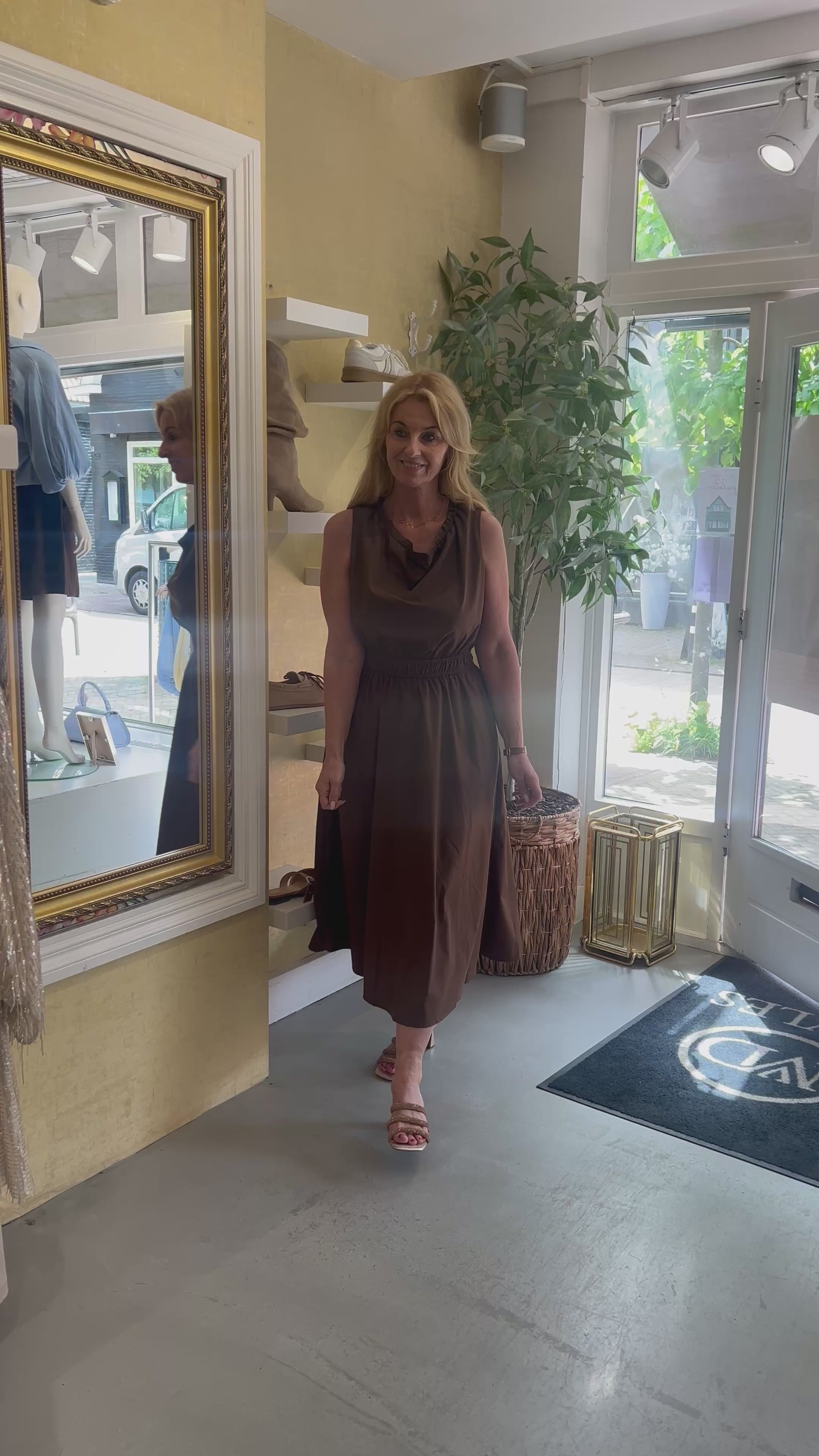 SistersPoint Viline Dress Brown